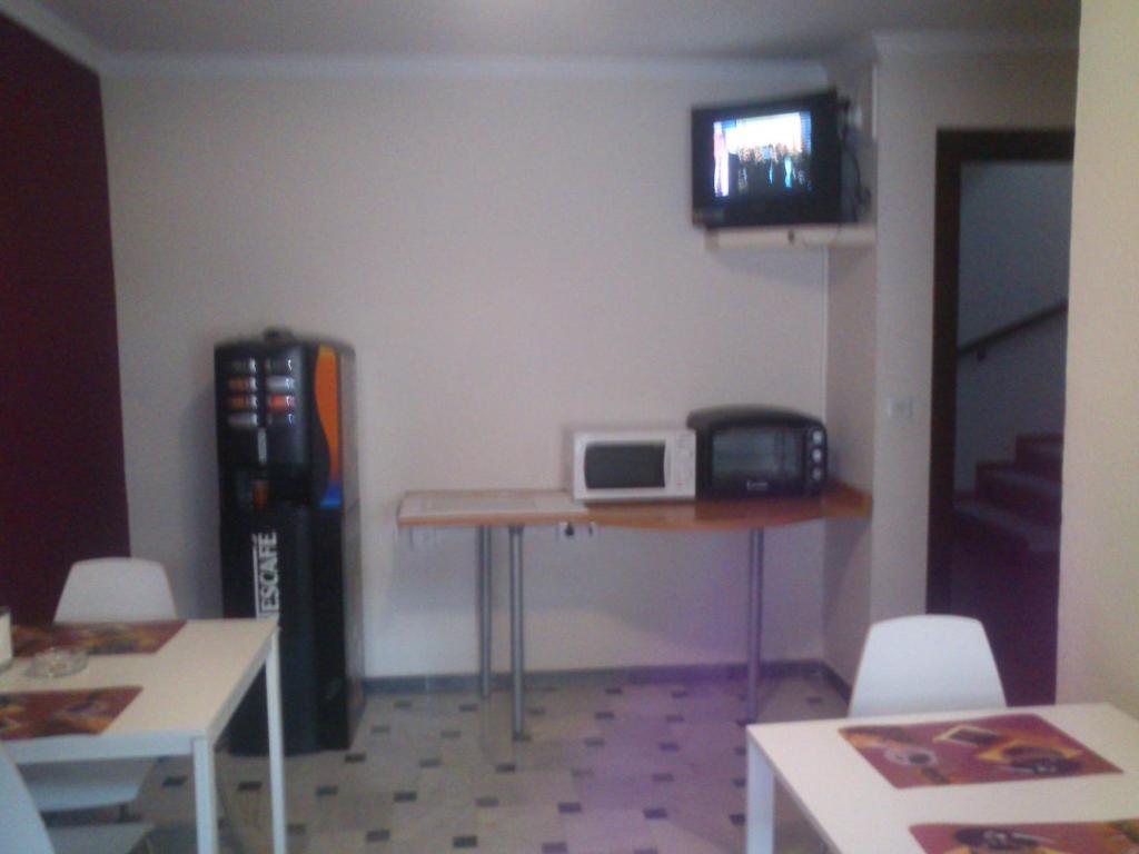 Hostal Cabrera Motril Exterior photo